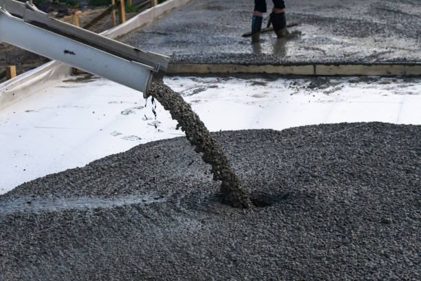  Newburg, WI Concrete contractor Pros