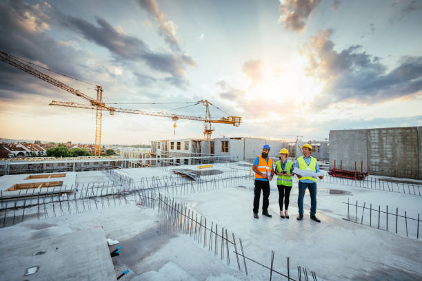 Best Custom Concrete Contractor  in Newburg, WI