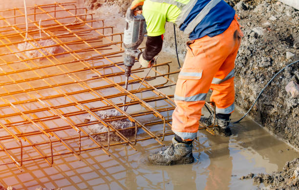 Best Concrete Sidewalk Installation  in Newburg, WI